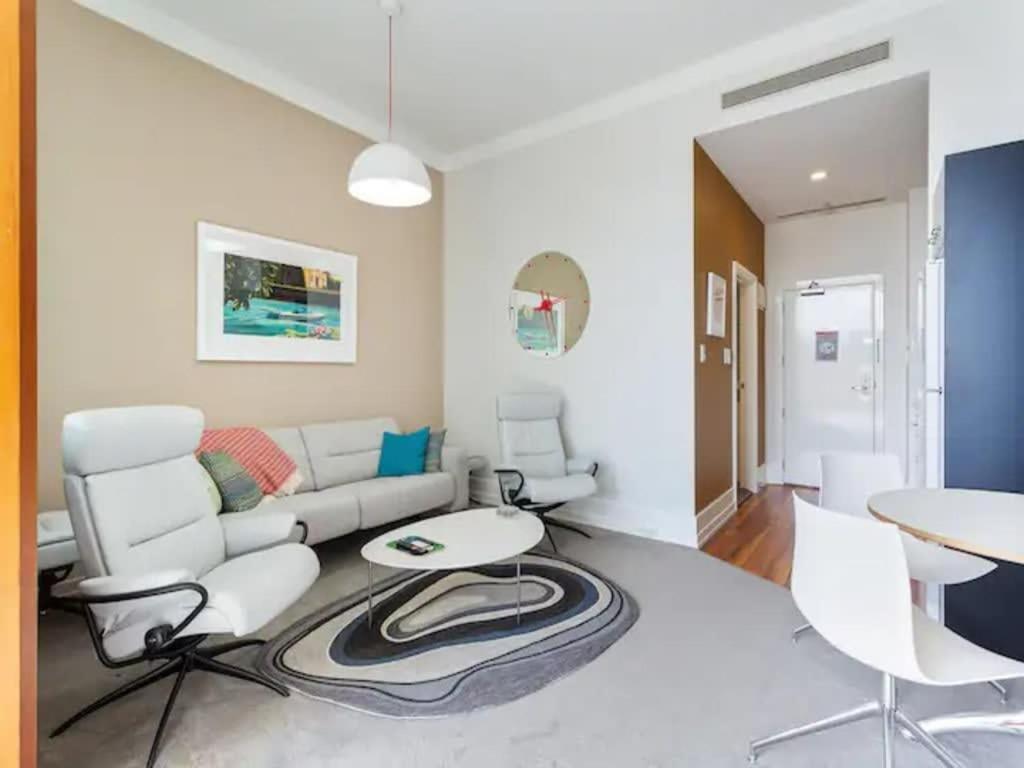 Lovely Bright Apartment With Balcony Pool And Gym Auckland Ngoại thất bức ảnh